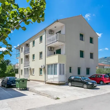 With A Parking Space Kastel Stari, - 17964 *