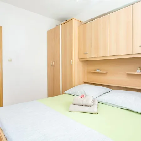 With A Parking Space Kastel Stari, - 17964 Kastela