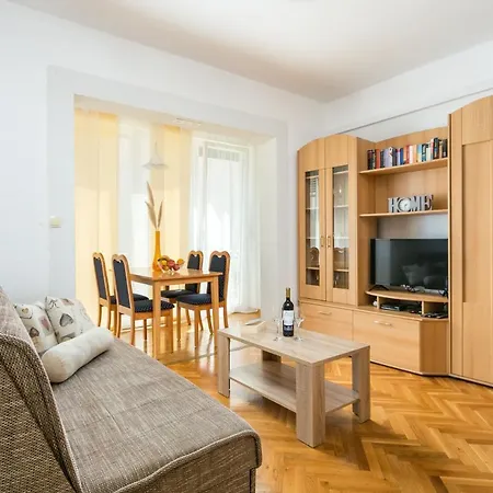 With A Parking Space Kastel Stari, - 17964 Apartamento